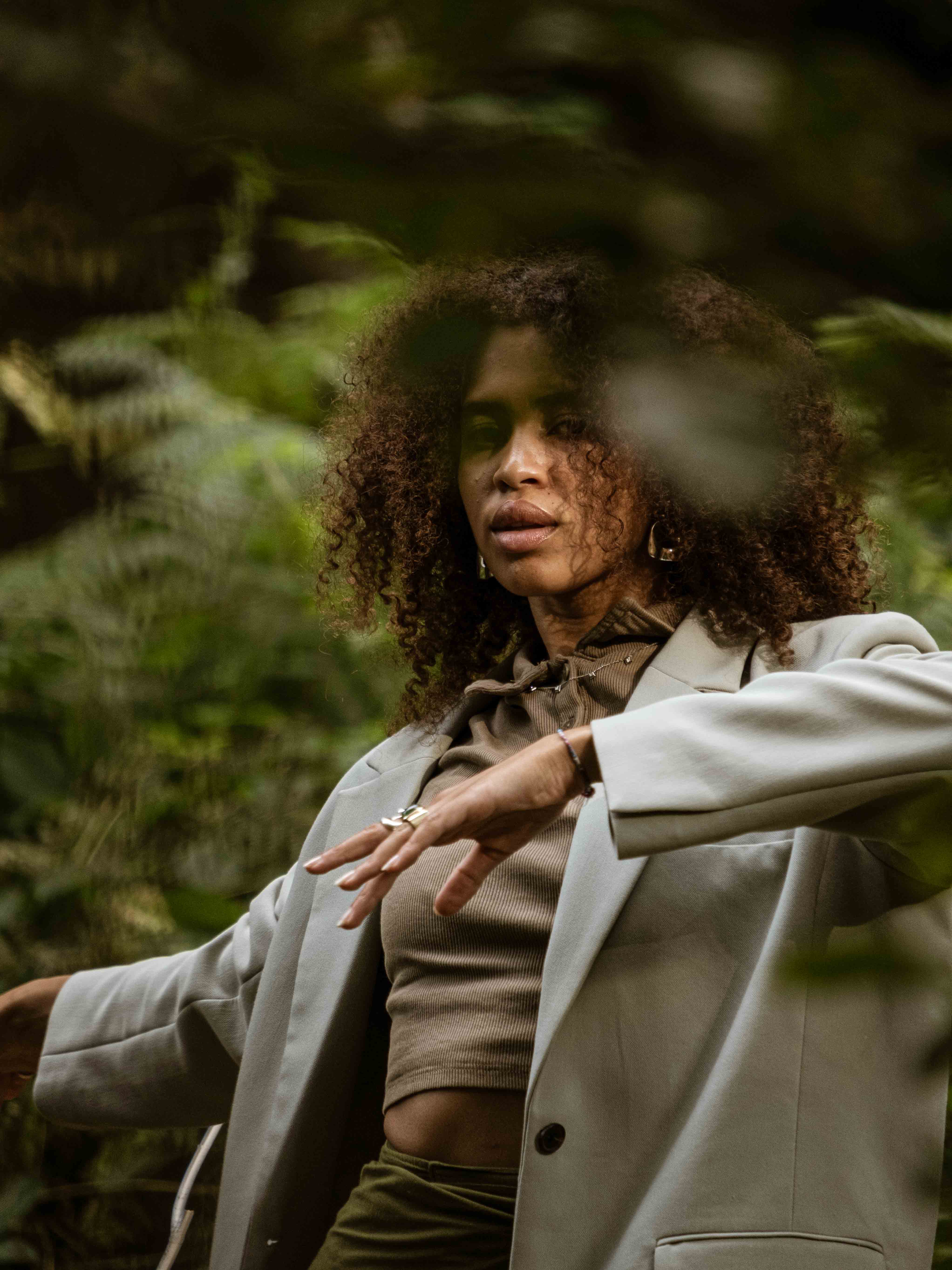 Natural versus Artificial - Photography by Studio Issaya