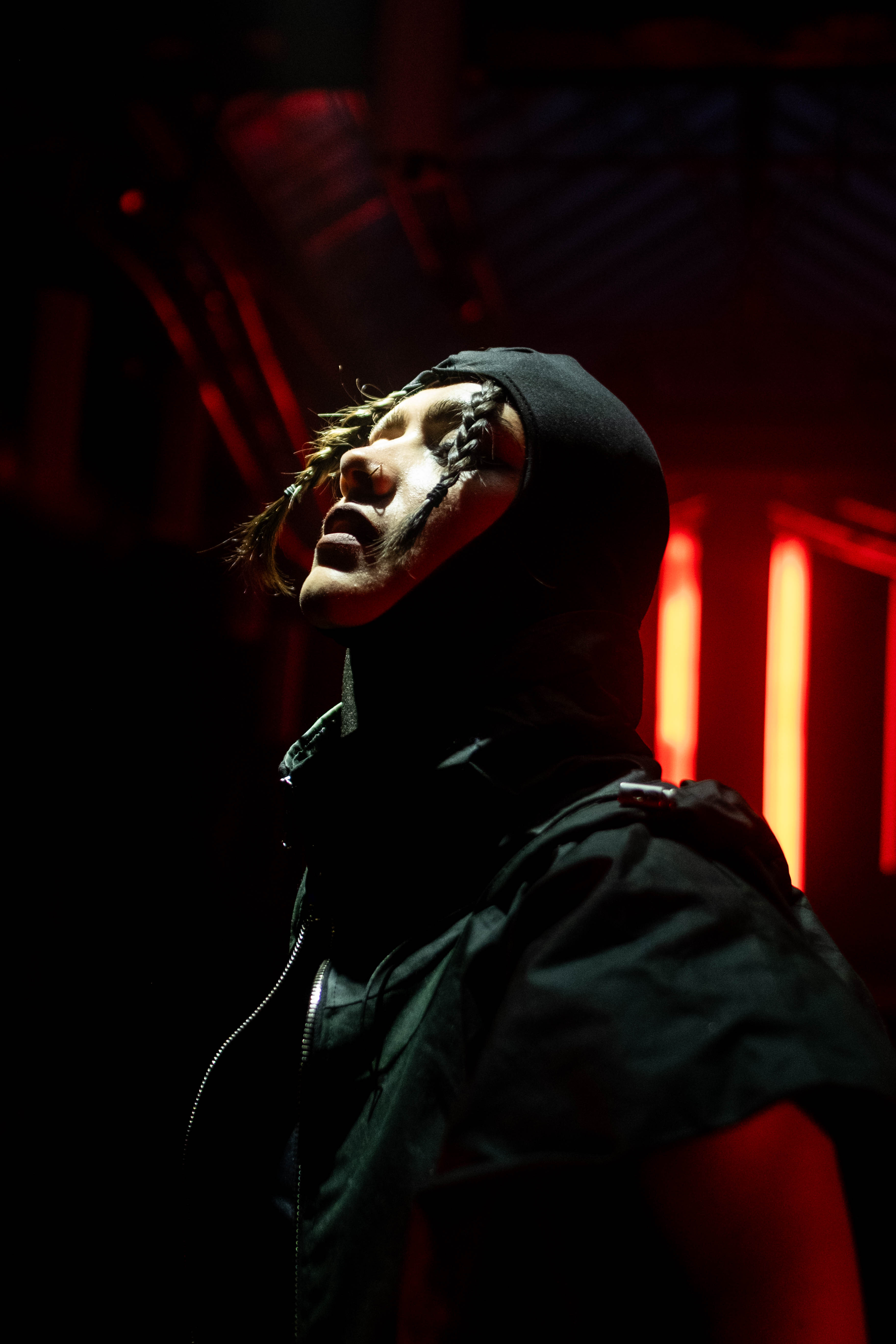 Synced - Photography by Studio Issaya - 2