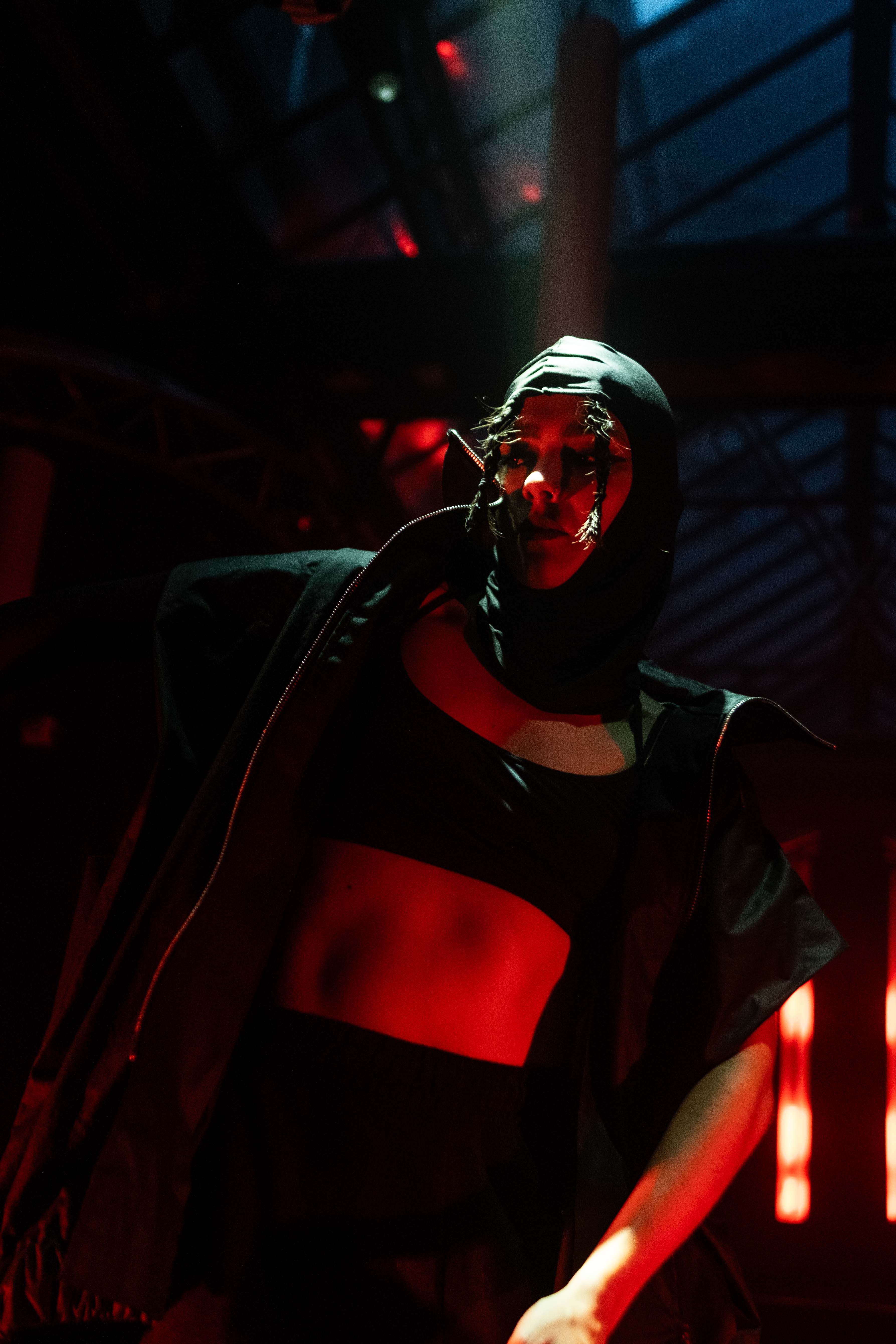 Synced - Photography by Studio Issaya